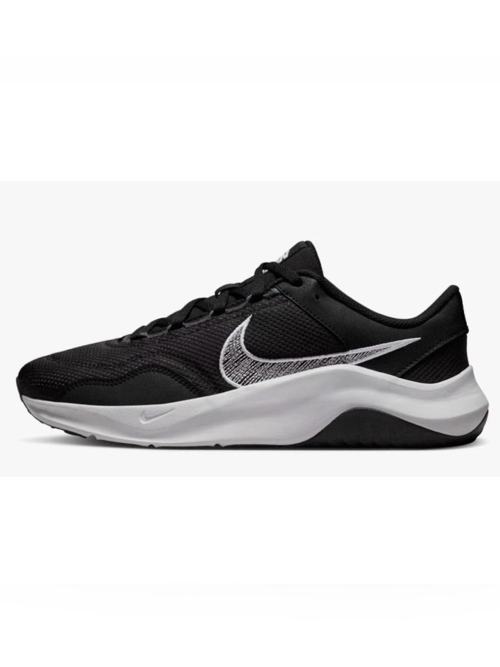 Nike Legend Essential 3 Next Nature Men’s Size 9 Black/White